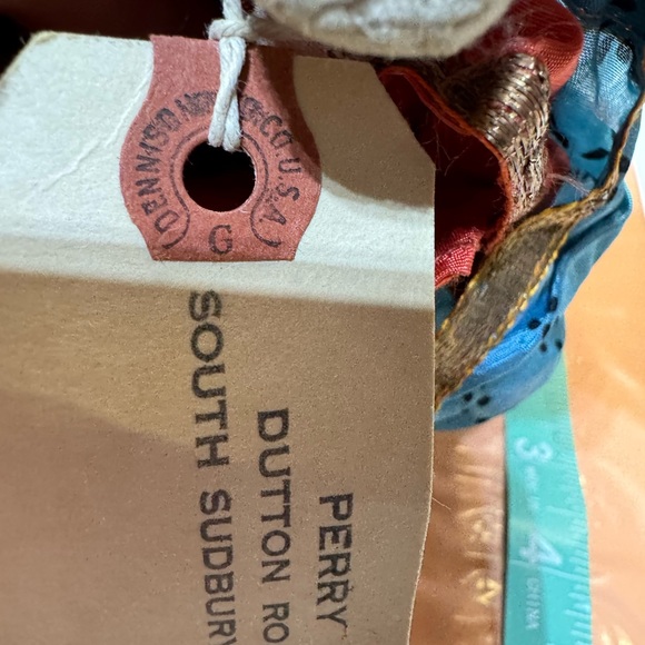 Indian Doll from New Delphi Collectable 11” Tall - Picture 7 of 7